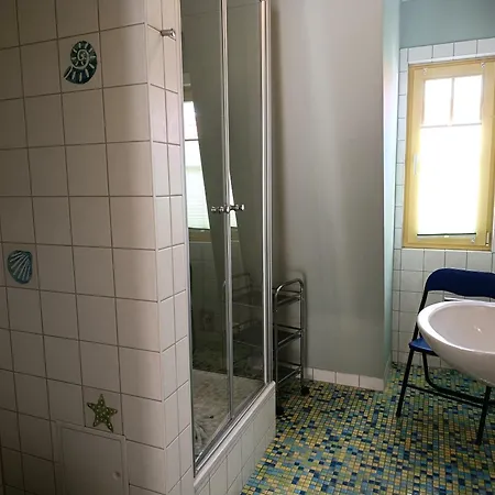 Unter Den Kolonnaden 12